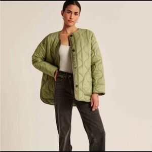Abercrombie & Fitch Light Green Quilted Utility Jacket